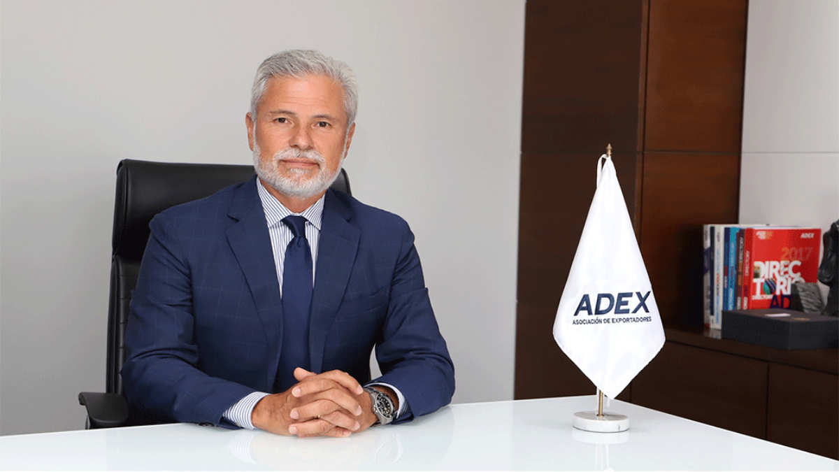 Julio Pérez Alván asumió la presidencia de la Asociación de Exportadores  (ADEX) - Logística 360
